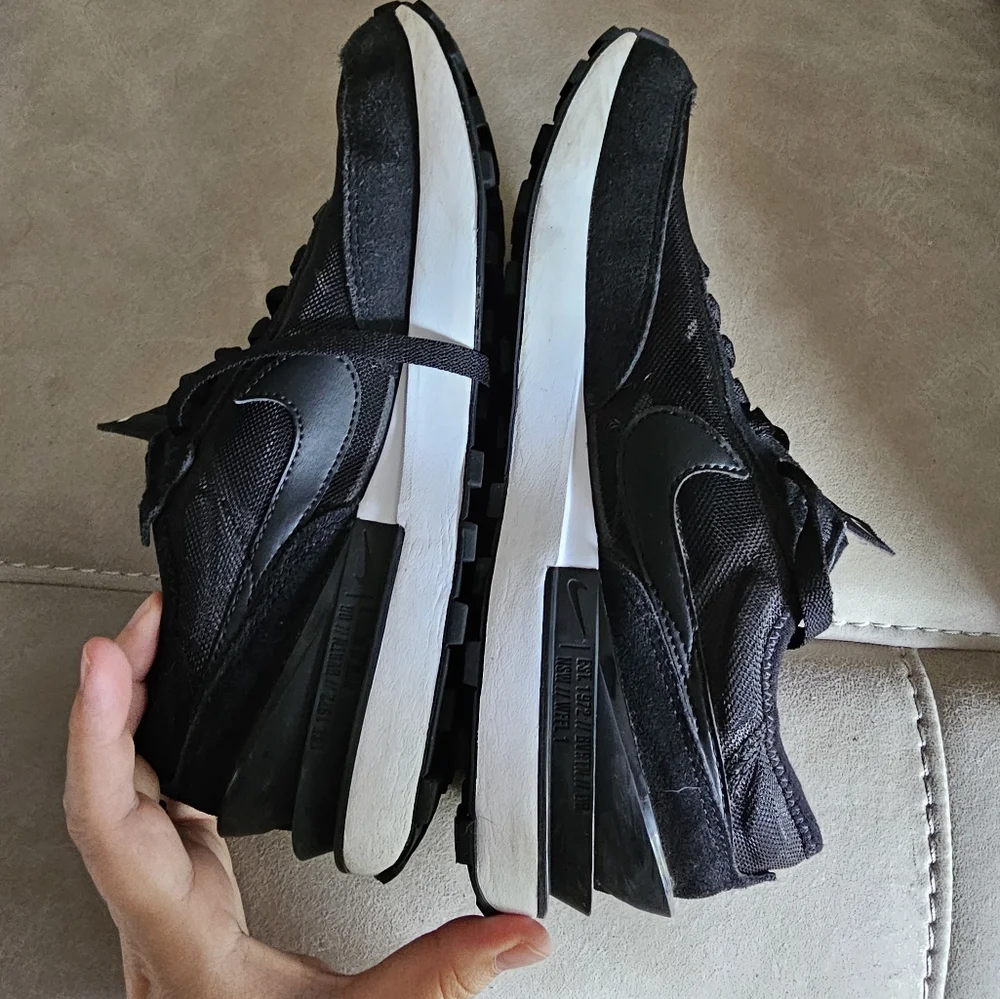 Nike Wuffle One Black Suede Sneakers Size 6.5Y (38)‎